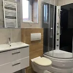 Zakatek - Nad Jeziorem Ostrowo Apartamento Troszyn