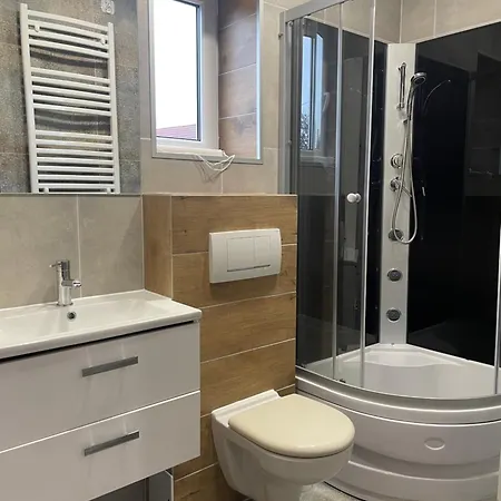 Zakatek - Nad Jeziorem Ostrowo Apartment Troszyn