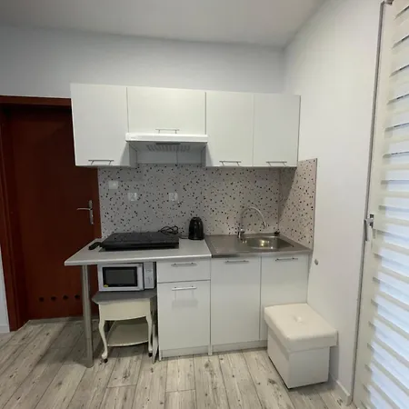 Apartment Zakatek - Nad Jeziorem Ostrowo Troszyn